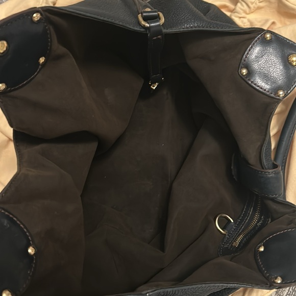 Louis Vuitton Mahina L handbag - Picture 6 of 8